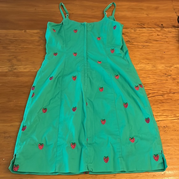 Lilly Pulitzer strawberry dress - Picture 7 of 8
